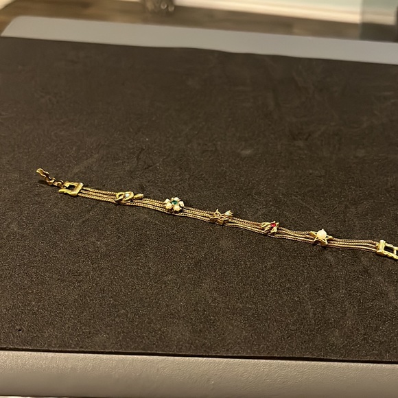 Vintage gold tone charm bracelet, multi themed gem stone charms - Picture 3 of 4
